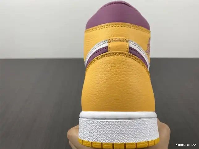 MaikeSneakers 555088-706 Jordan Air High 1 OG Brotherhood 0529